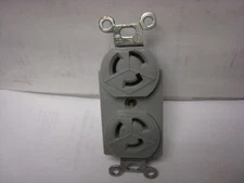 1pc  4700 DUPLEX RECEPTACLE PASS & SEYMOUR LEGRAND TWIST-LOCK OUTLET GREY