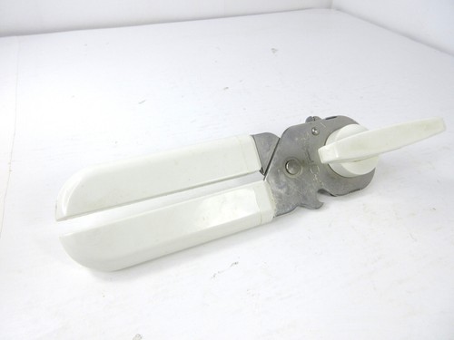 LOT of 2 Pampered Chef Smooth Edge Manual Can Openers #2758 and #2759 Retired - Picture 4 of 7