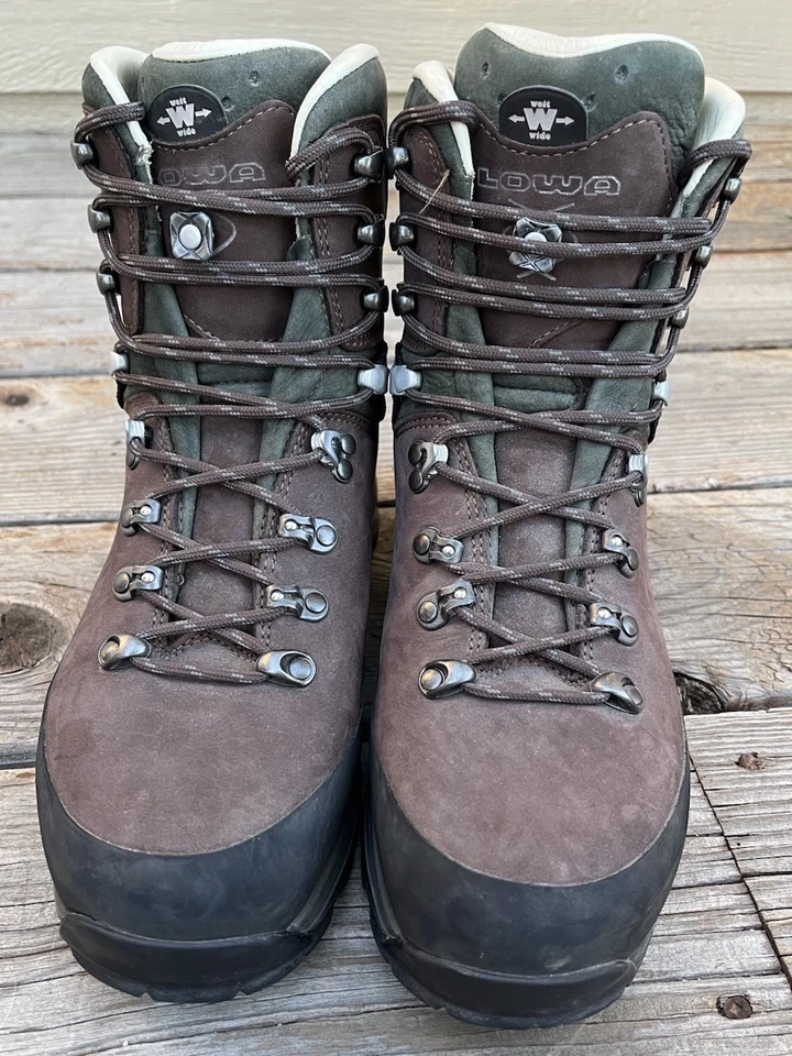 Botas de Trekking LOWA Baffin Pro LL II Masculinas 7.5 Mochila - Imagem 4 de 4