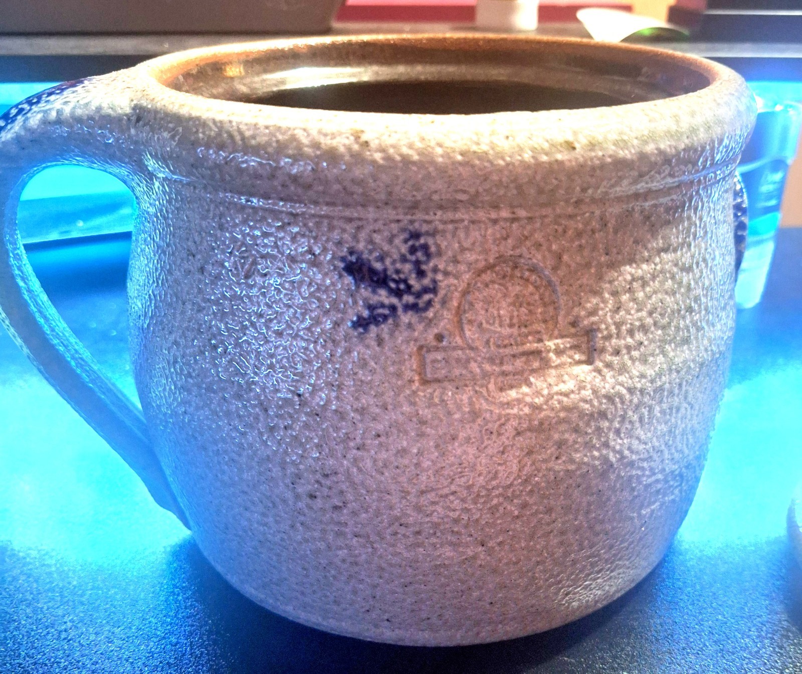 Vintage ROWE POTTERY 🩵Glaze Heavy Handmade with Original Cover