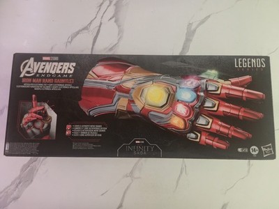 Hasbro F0196 Marvel Legends Avengers: Endgame Nano Gauntlet Prop