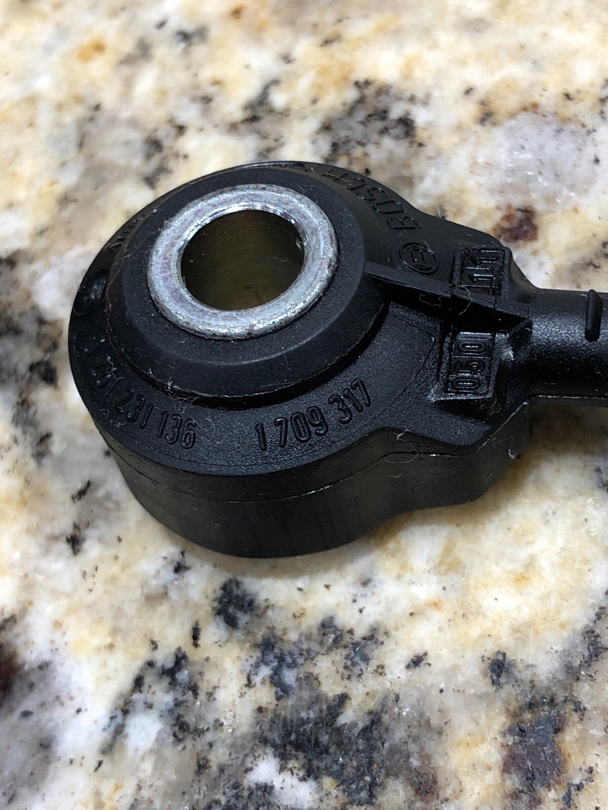 BMW ENGINE KNOCK PING DETONATION SENSOR OEM V8 N62 E65 E53 E60 E63 22