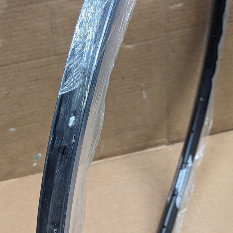 velocity chukker 700c