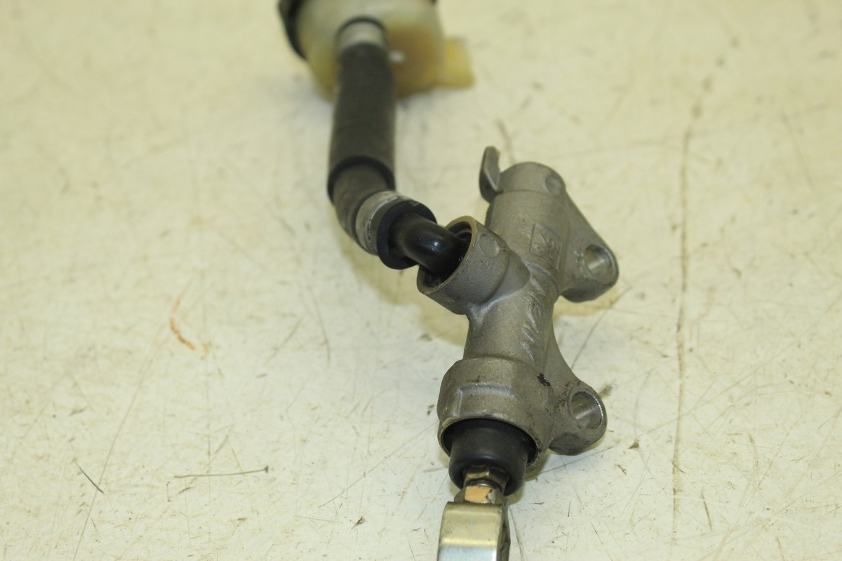 1998 KAWASAKI NINJA ZX9R OEM REAR BACK BRAKE MASTER CYLINDER W