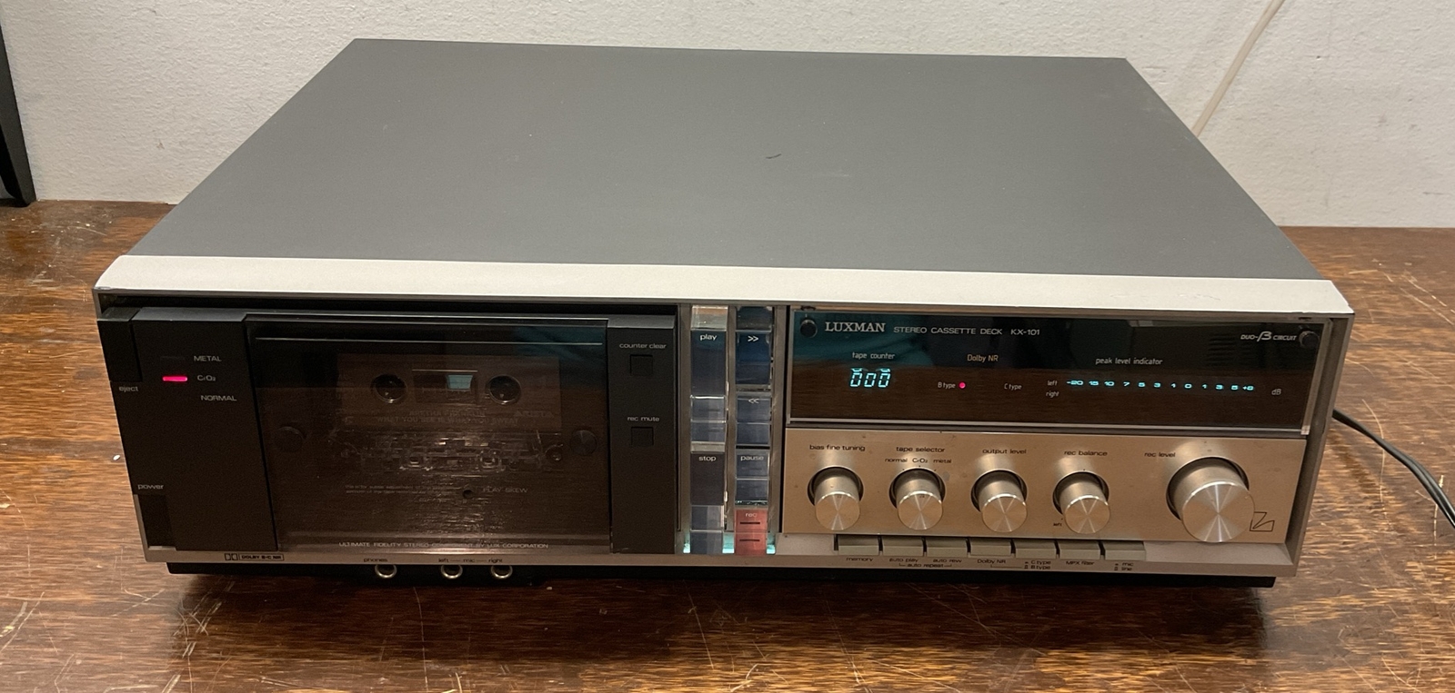 LUXMAN KX101 Stereo Cassette Deck SuckFace Works Has Hum AS IS