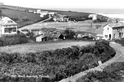 Bko-70 Beach Approach, Polzeath Nr Wadebridge, Cornwall. Photo