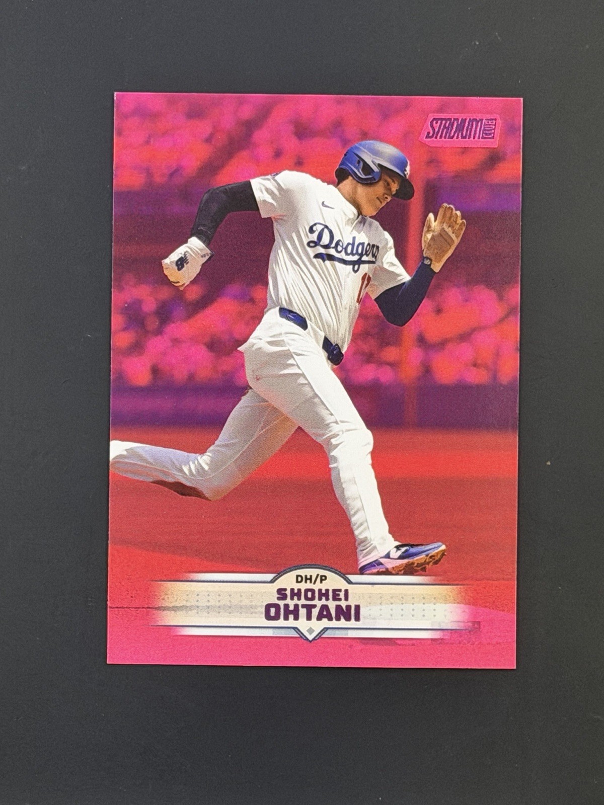 2025 Topps Stadium Club - Shohei Ohtani #58 Pink Foil