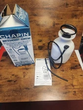 Chapin 20004 Made in USA 1 -Gallon Lawn and Garden Pump Pressured Sprayer, for