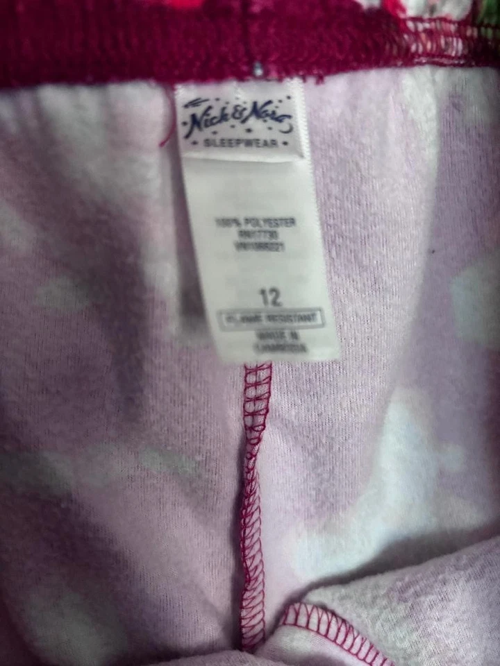 儿童 12 码“NICK & NORA”圣诞睡衣上衣和底部 — 第 3/4 张图片