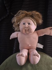 vintage Cabbage patch kid cornsilk girl with dark blonde hair doll hm12 