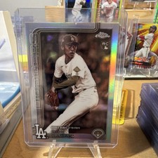 2025 Topps Chrome Update Roki Sasaki USC73 Rookie Debut MLB 3/19/2025(negative)