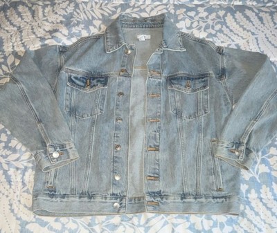 Forever 21 Light Blue Jean Jacket; Button Closure Pockets; Size SMALL