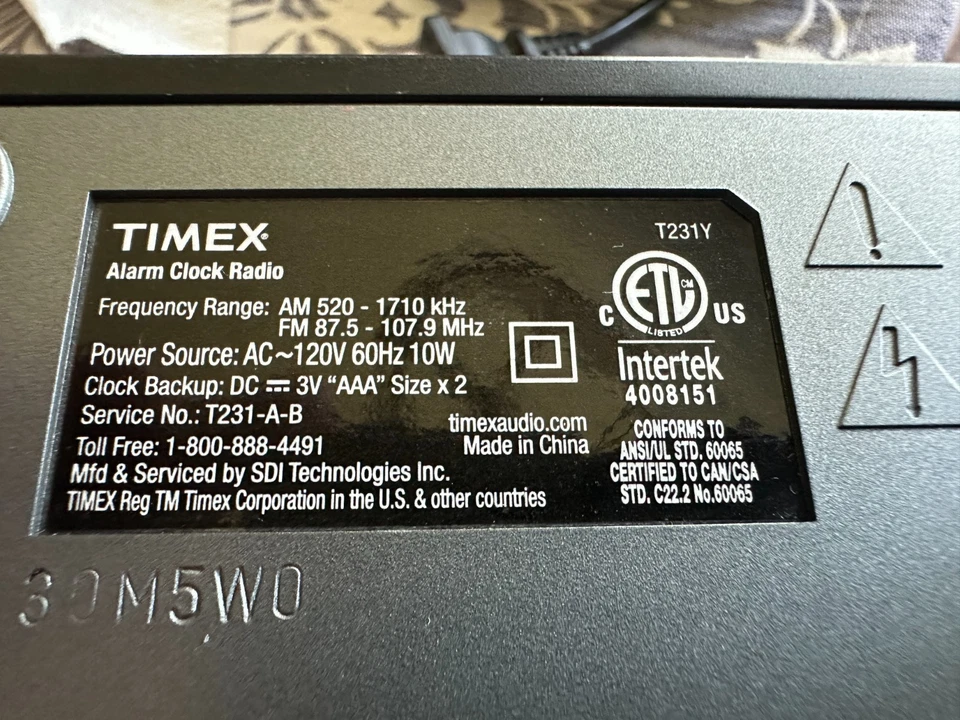TIMEX AM/FM Dual Alarm Clock Radio T231-A-B With Great Features Tested & Working - Image 4 of 4
