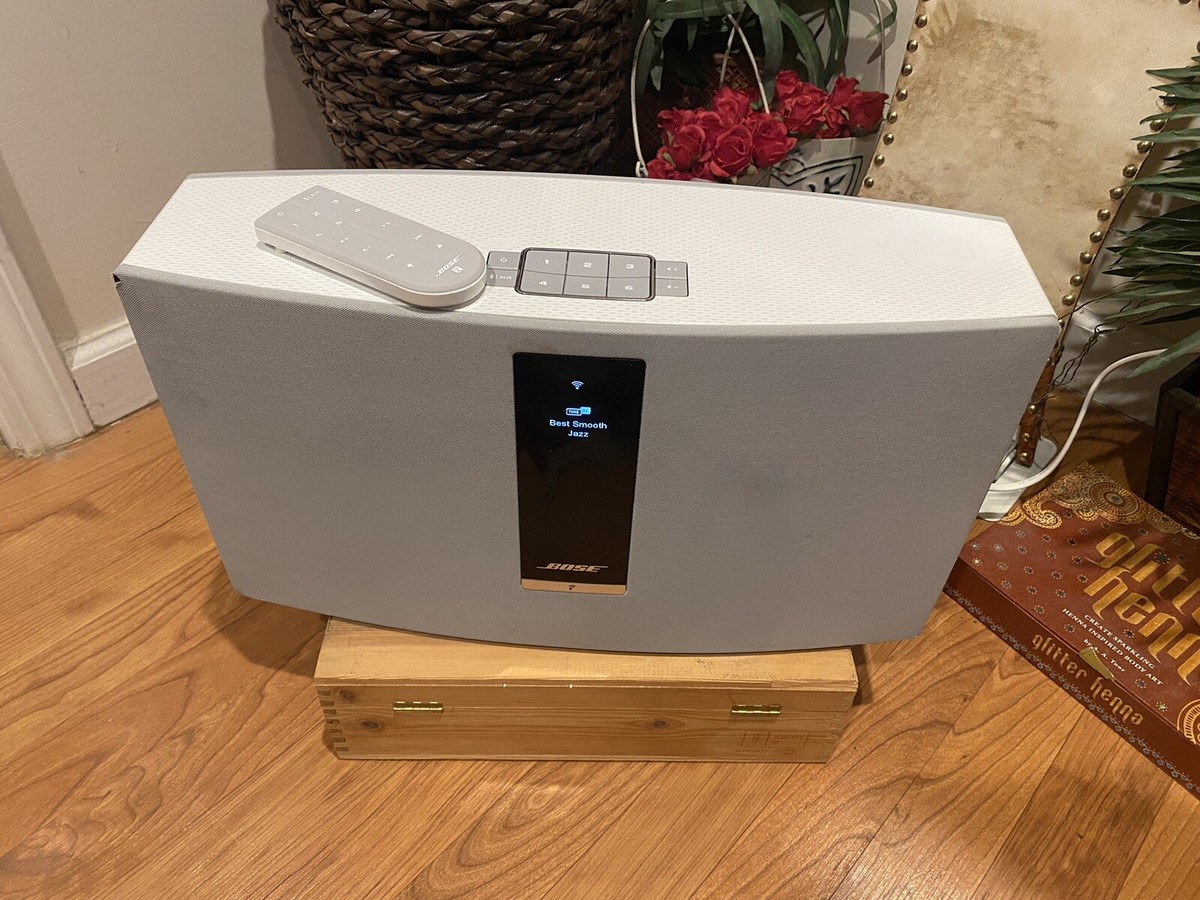 Bose SoundTouch30 wireless speaker ホワイト Bose Bose SoundTouch 30 Series III Wireless Speaker - White