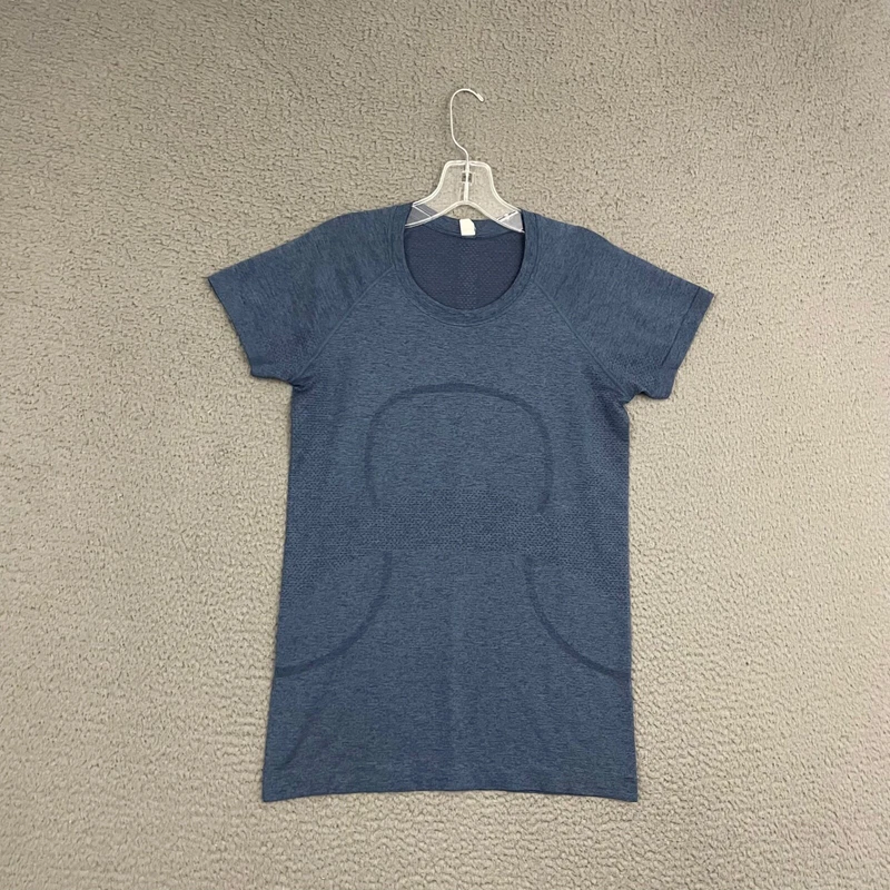lululemon swiftly tech activewear workout gym sports mom shirt