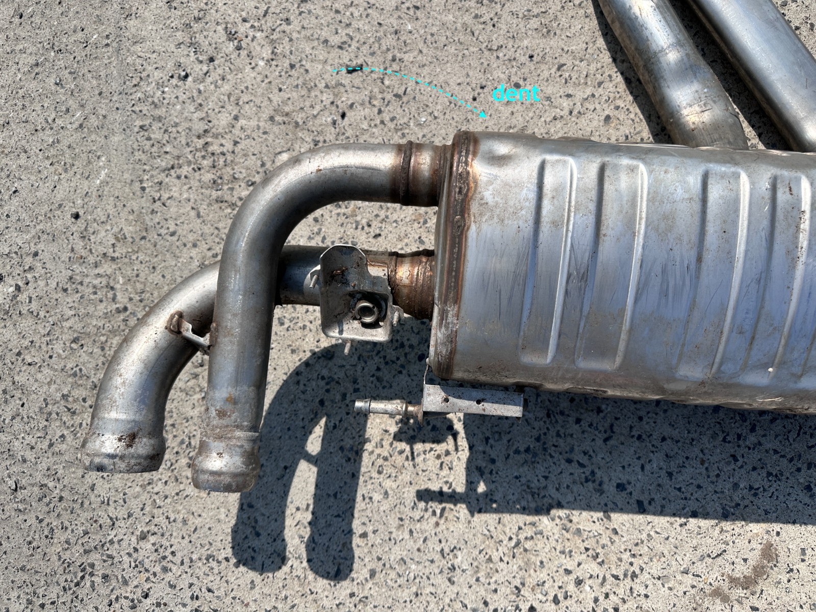 2016-2020 Bentley Bentayga exhaust muffler pipes V12 4.0L OEM 36a253411