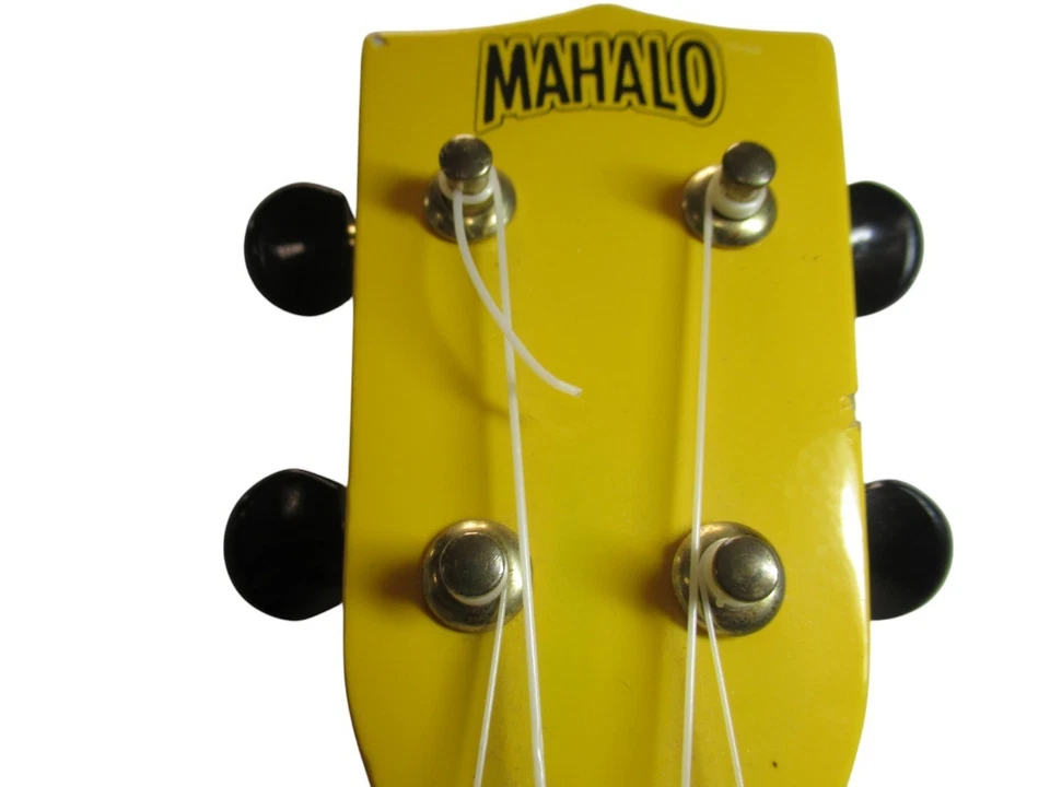 Mahalo Smiley Yellow s Soprano Ukulele Sengon Wood 12 Frets High Gloss Finish - Image 4 of 4
