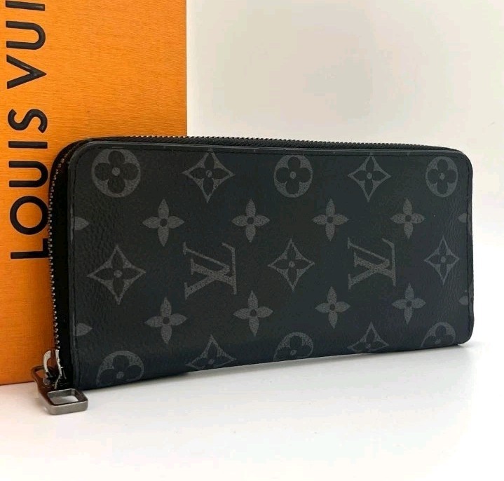 Auth Louis Vuitton Monogram Eclipse Zippy Wallet … - image 1