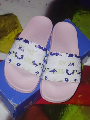 Ciabatte Adidas Originals ADILETTE J SLIDES rosa chiaro giovani taglia 5 GZ3692 nuove