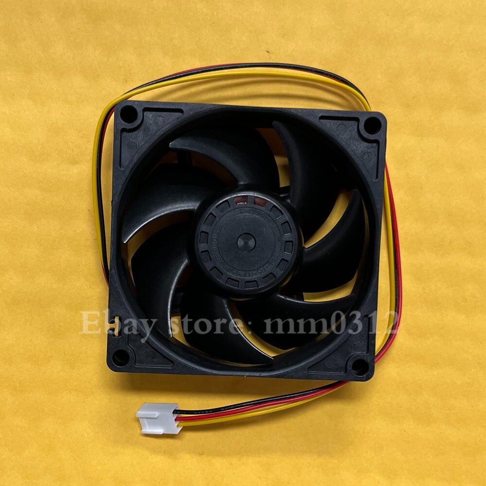 San Ace 80 9GA0812J4D003 12V 0.6A 8CM 8025 3-wire chassis San Ace 80 9GA0812J4D003 12V 0.6A 8CM 8025 3-wire chassis