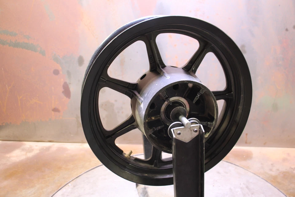 2015 Harley-davidson Street 500 Xg500 Rear Wheel Rim Straight Foto 2 de 4