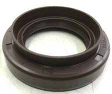 For TOYOTA AVENSIS VERSO 1.8 PETROL right hand Drive Shaft Seal 1.8 Petrol 2009 