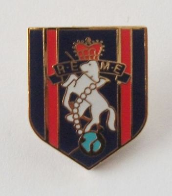 REME (ROYAL ELECTRIC AND MECHANICAL ENGINEERS) ANSTECKNADEL, WANDERSTOCKHALTERUNG