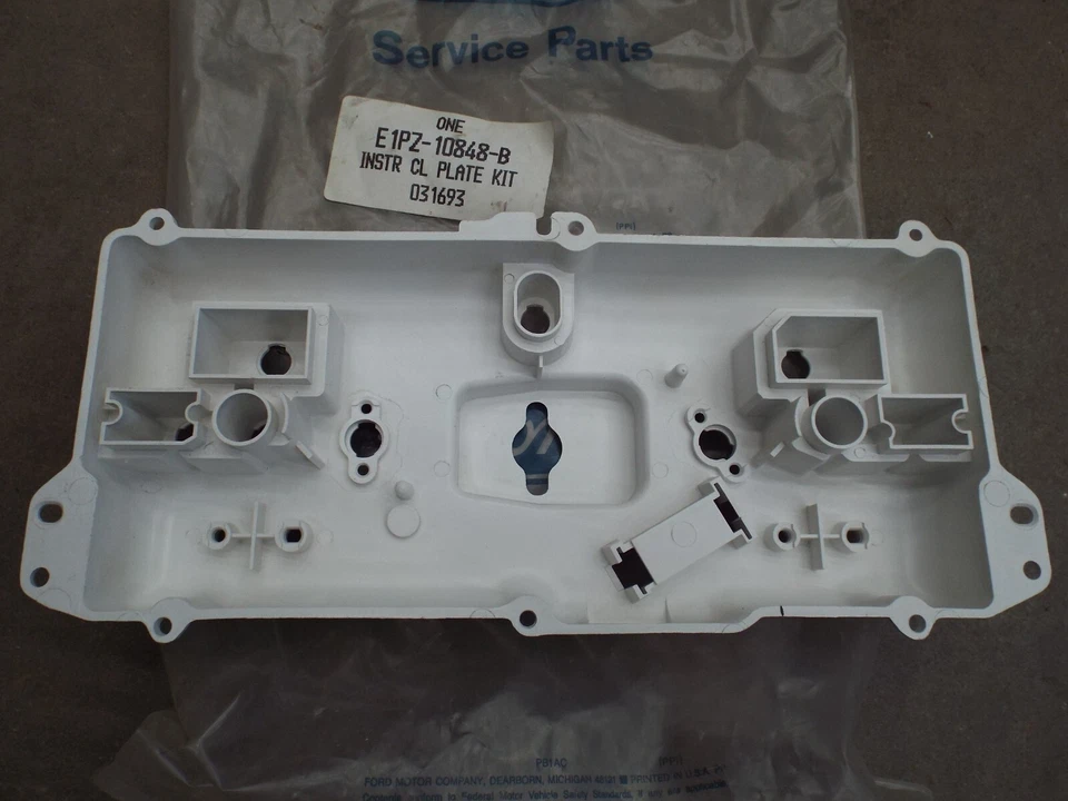Cuadro de instrumentos Ford E150 Econoline Van 1981 1991 carcasa velocímetro 150 NOS Foto 2 de 4