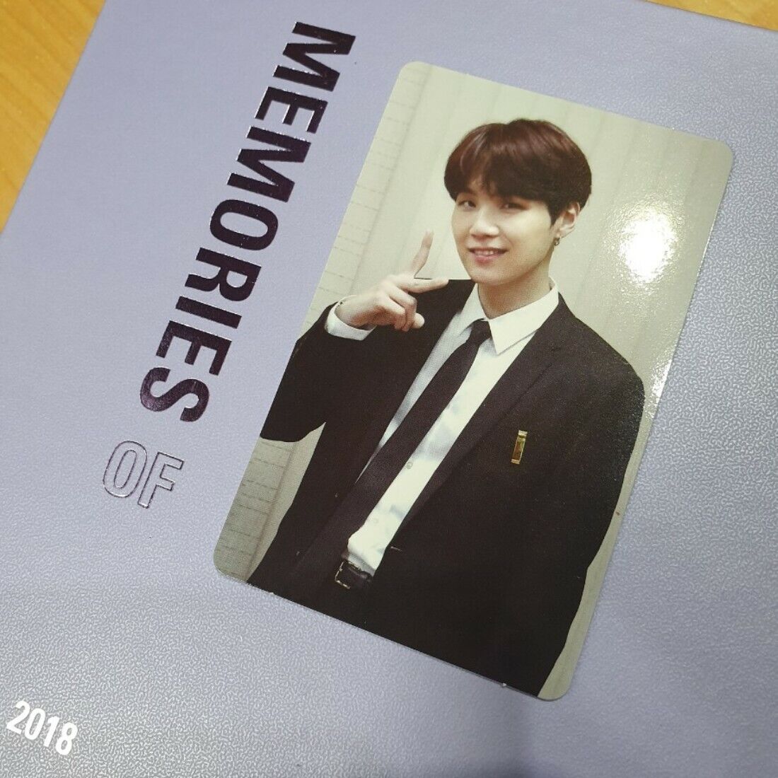 BTS Memories Of 2018 DVD Full Package Opened with SUGA card Kpop