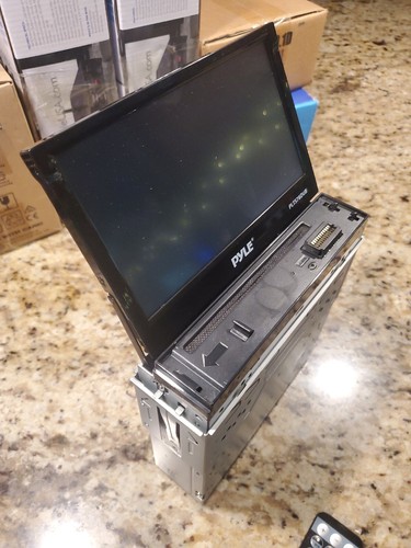 READ - Pyle 7" 1-DIN In-Dash DVD Player w/ Motorized Touchscreen & Bluetooth - Picture 5 of 5