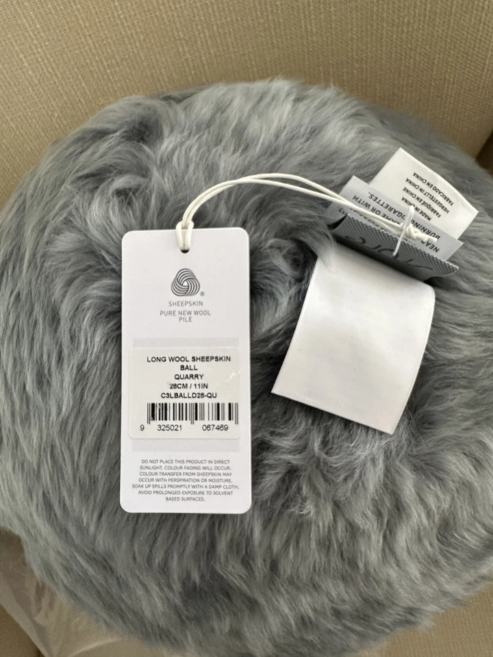 ALMOHADA BOLA PIEL DE OVEJA LANA LARGA GRANERO CERÁMICA BENCE ~ NUEVA ~ Cantera de color Foto 4 de 4