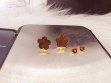 18k Flower Earring