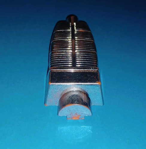 (1) SCORPONOK CHROME LEG GUARD SHIELD VINTAGE G1 TRANSFORMERS ACTION FIGURE 1987 - Picture 5 of 5