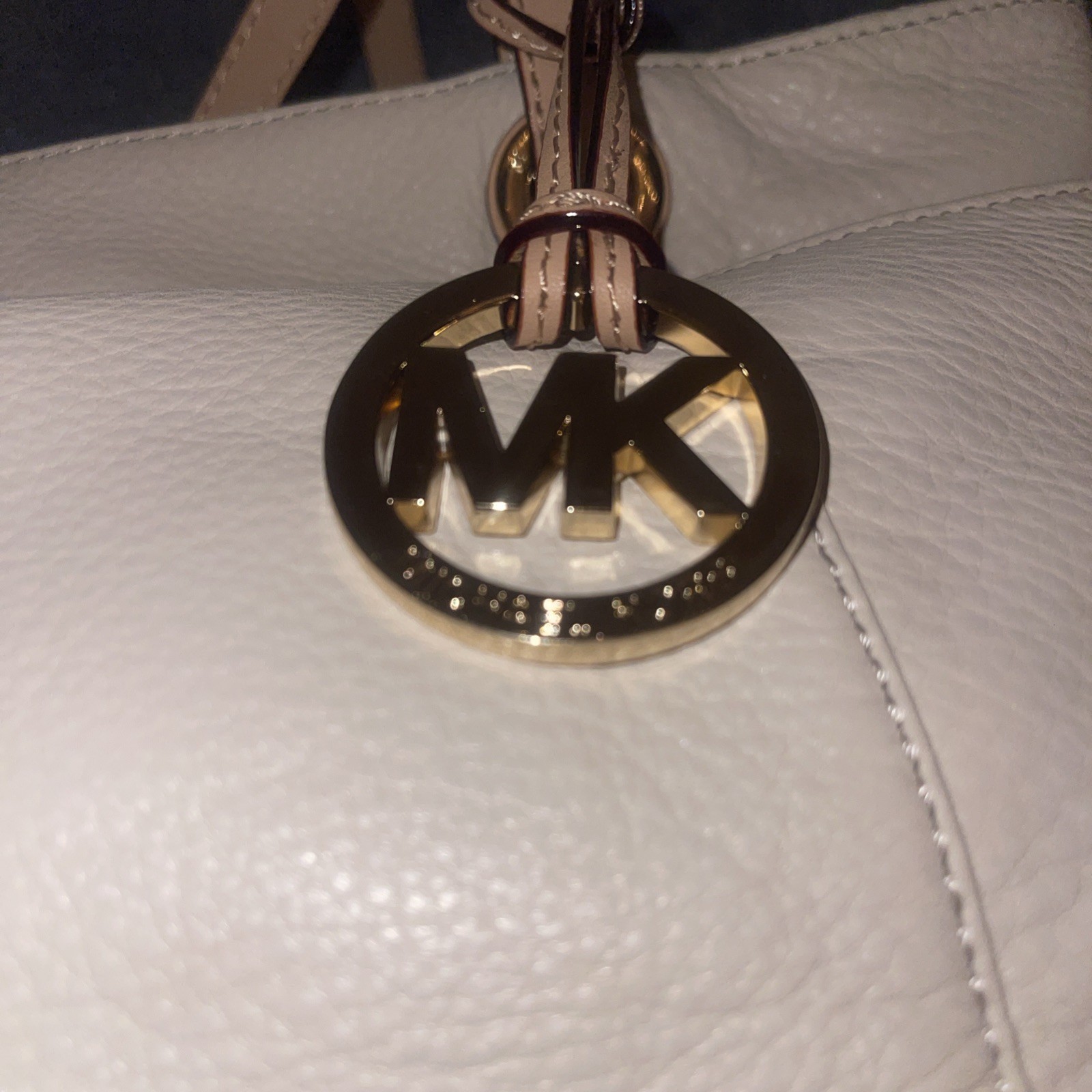 Michael Kors Jet Set Tote Handbag Beige And Gold thumbnail 6