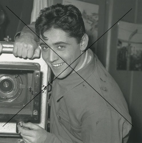 PHOTO OF SACHA DISTEL
