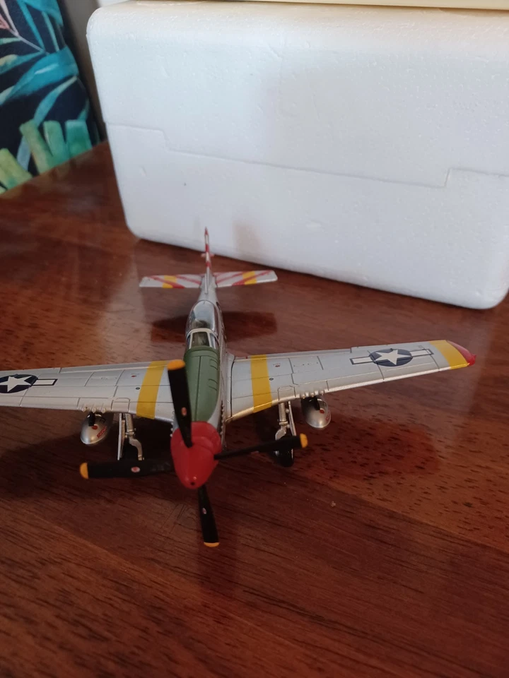 AEROART 1:72 P51D Mustang 'American Beauty' Model Plane John Voll 37201 - Image 3 of 4