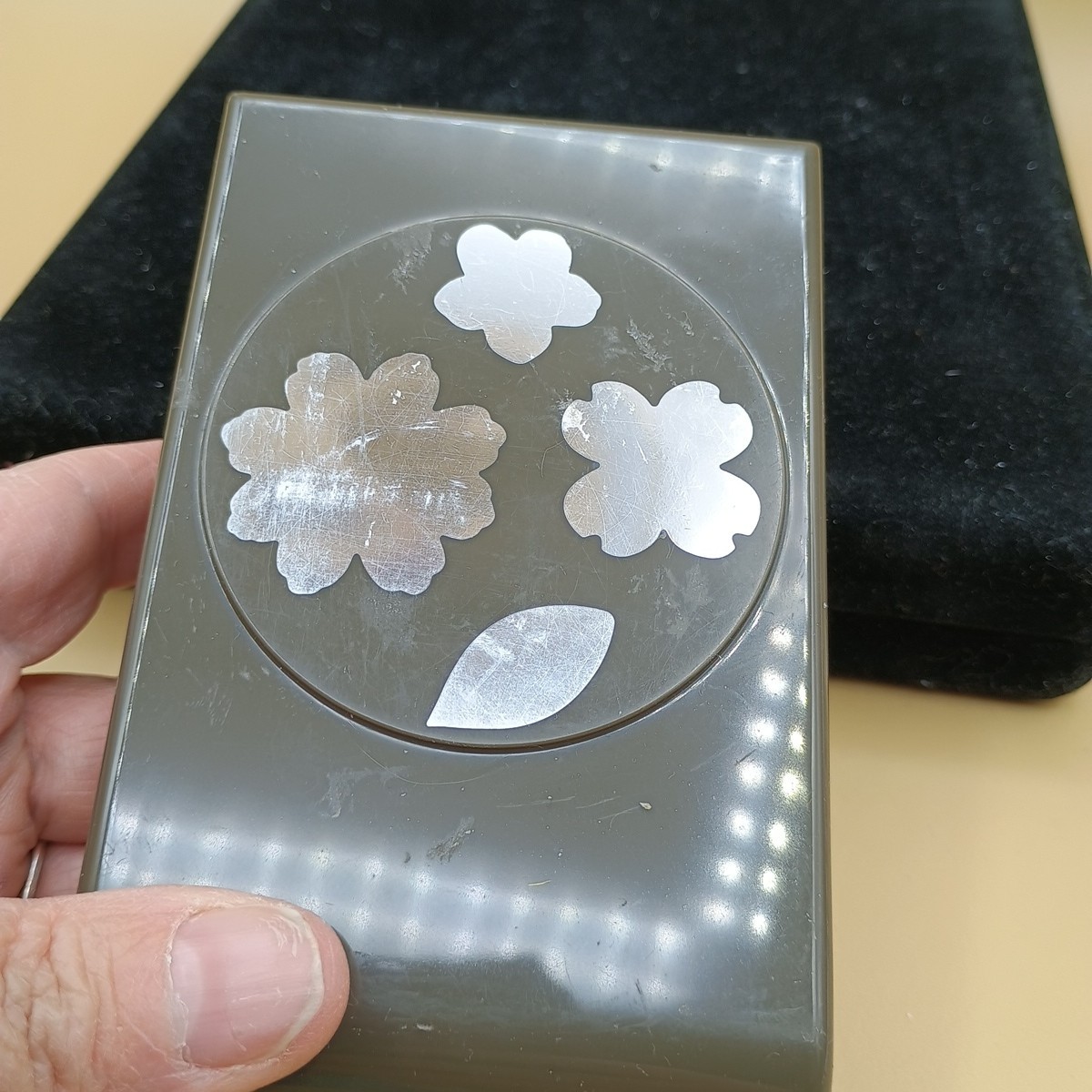 Small Flower & Leaf Punch Stampin’ Up! Retired 