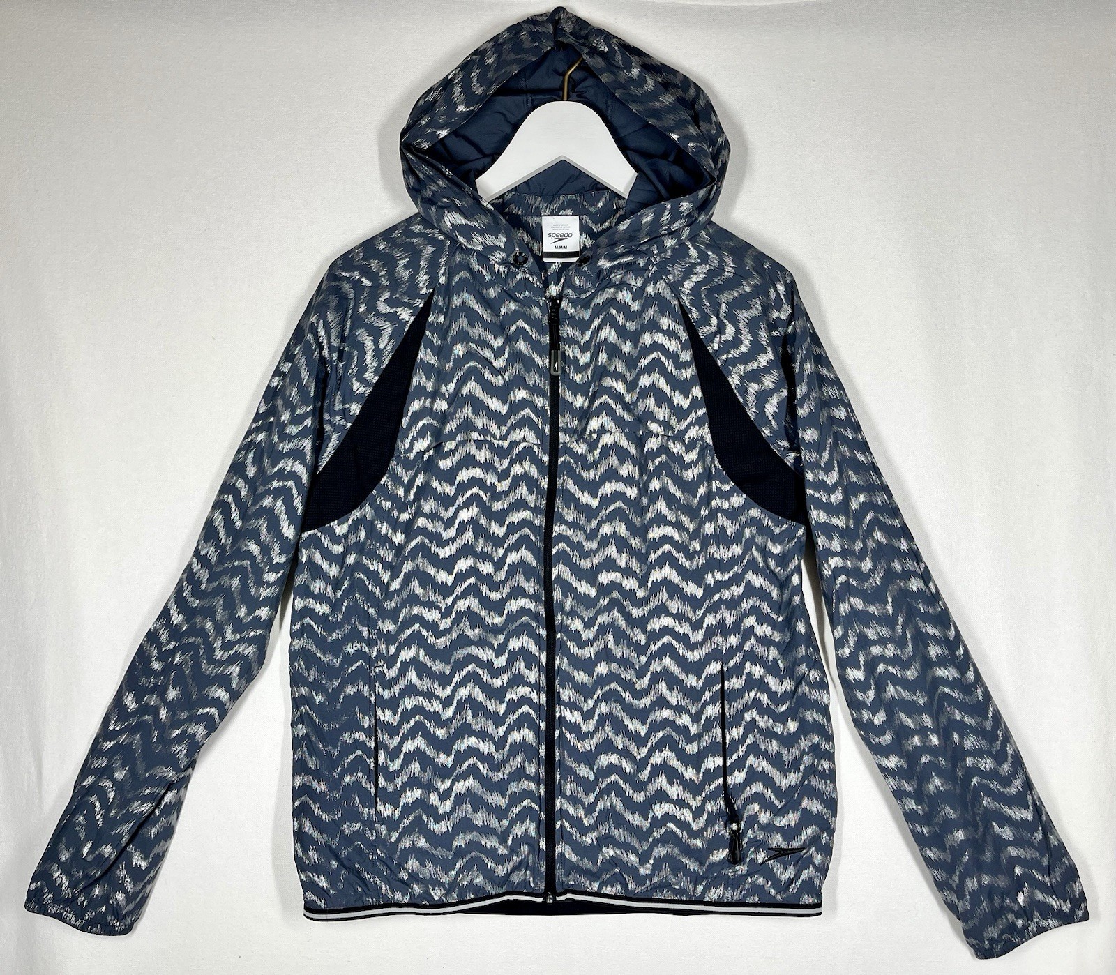 Speedo Lightweight Packable Reflective Hooded Jac… - image 1