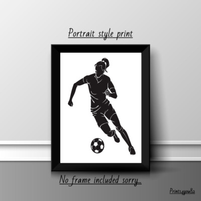 FRAUEN FUSSBALL A4 DRUCK BILD POSTER WANDBILD WOHNDEKO UNGERAHMT GESCHENK NEU SPASS