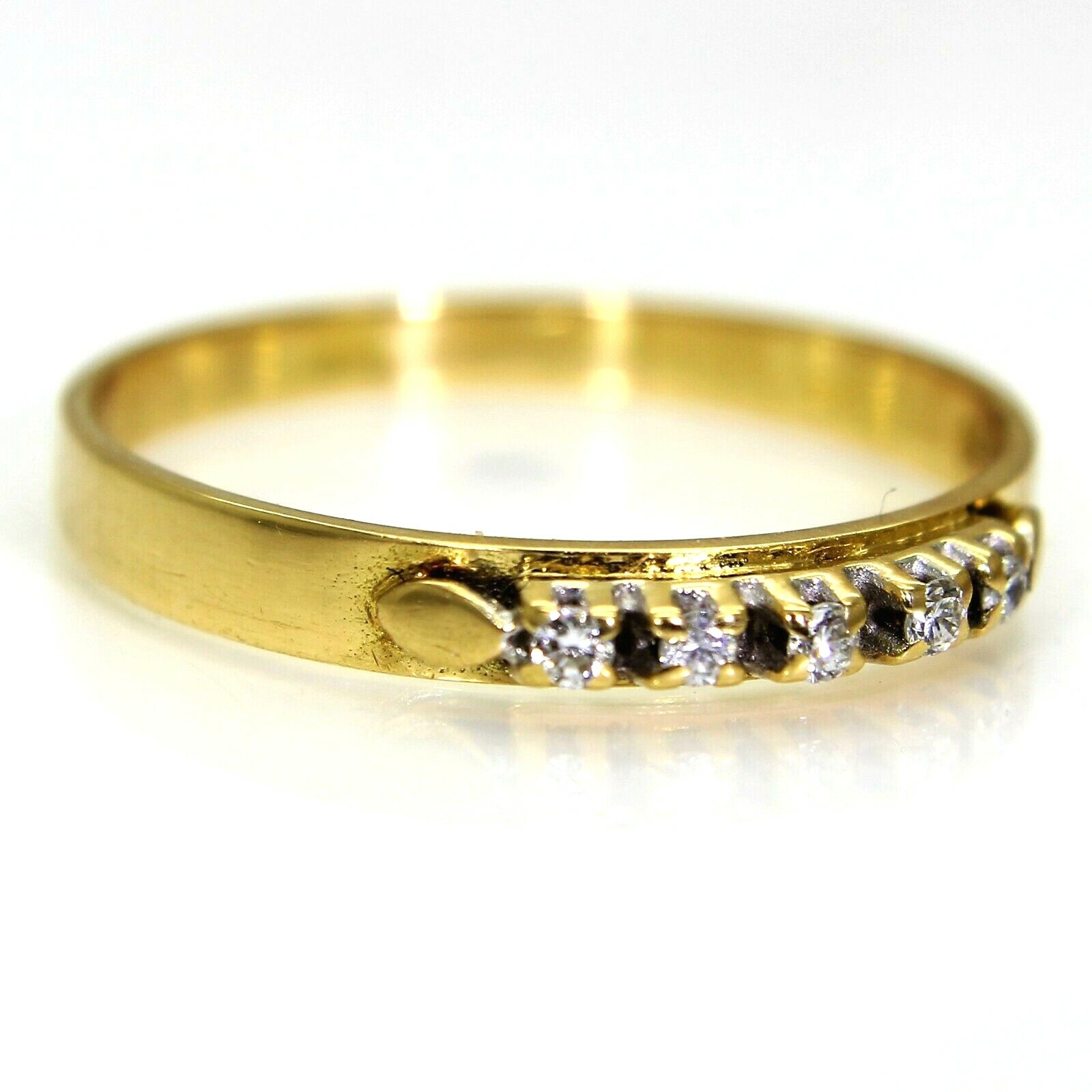 Pretty Diamond Half Eternity 18ct Yellow Gold Stacking Band Ring size L