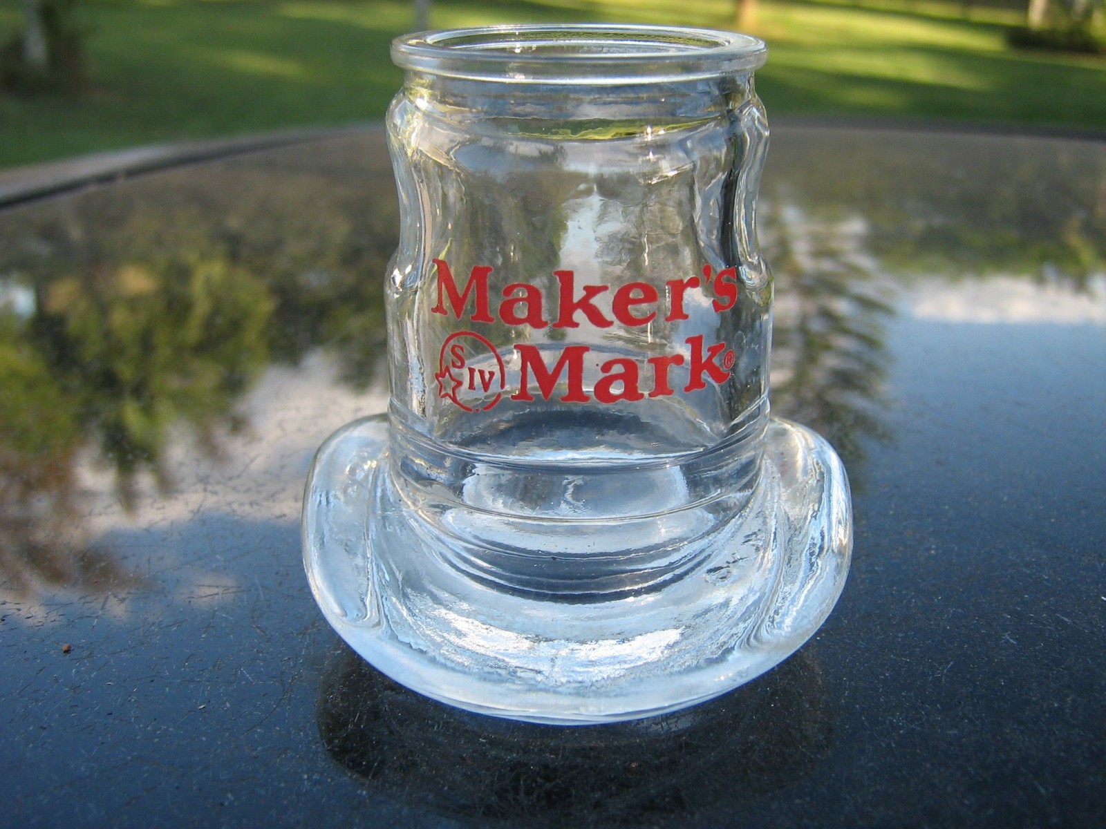 MAKER'S MARK SHOT GLASS HAT SHAPED SHOT GLASS NICE ONE eBay