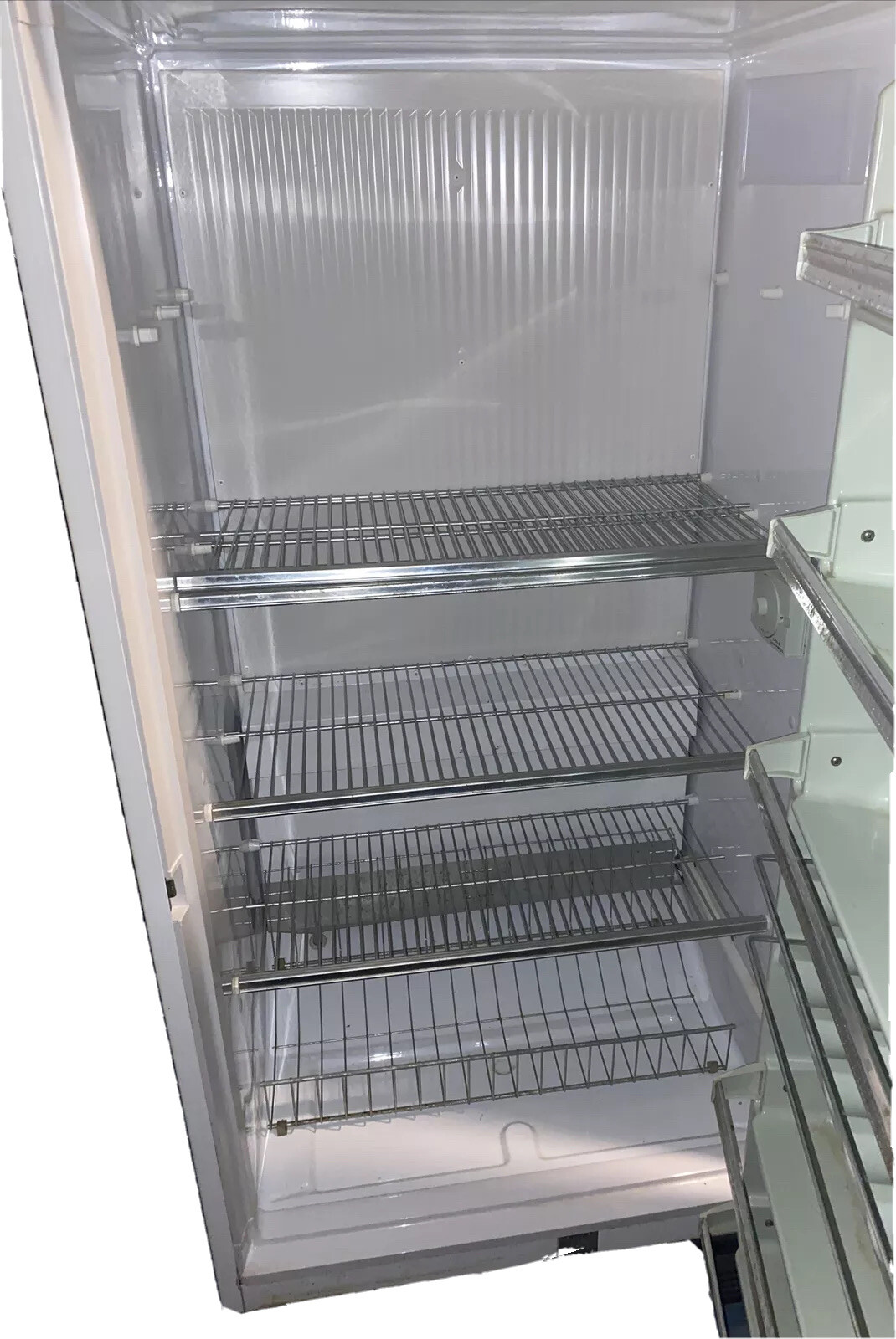 sears coldspot frostless freezer Rare Model 106. 723530 Great condition