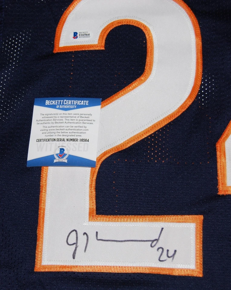JORDAN HOWARD signed (CHICAGO BEARS) Navy #24 football jersey Beckett COA - Image 2 of 2