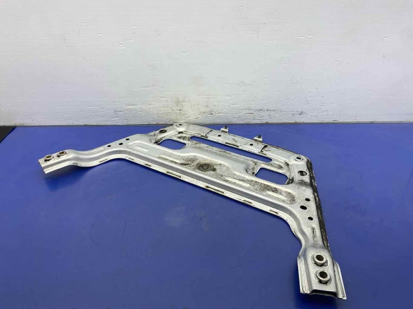 2018 MASERATI LEVANTE M161 FRONT ENGINE SKID PLATE REINFORCEMENT BRACE *SCRAPES*