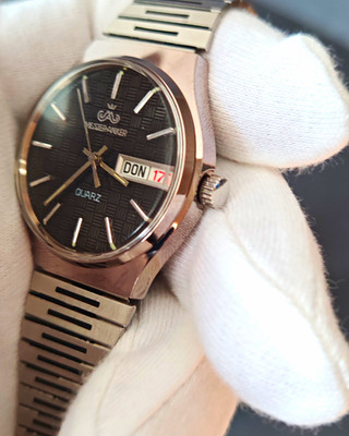 Meister Anker Vintage Herrenuhr Quartz Tag Datum Retro Metallarmband