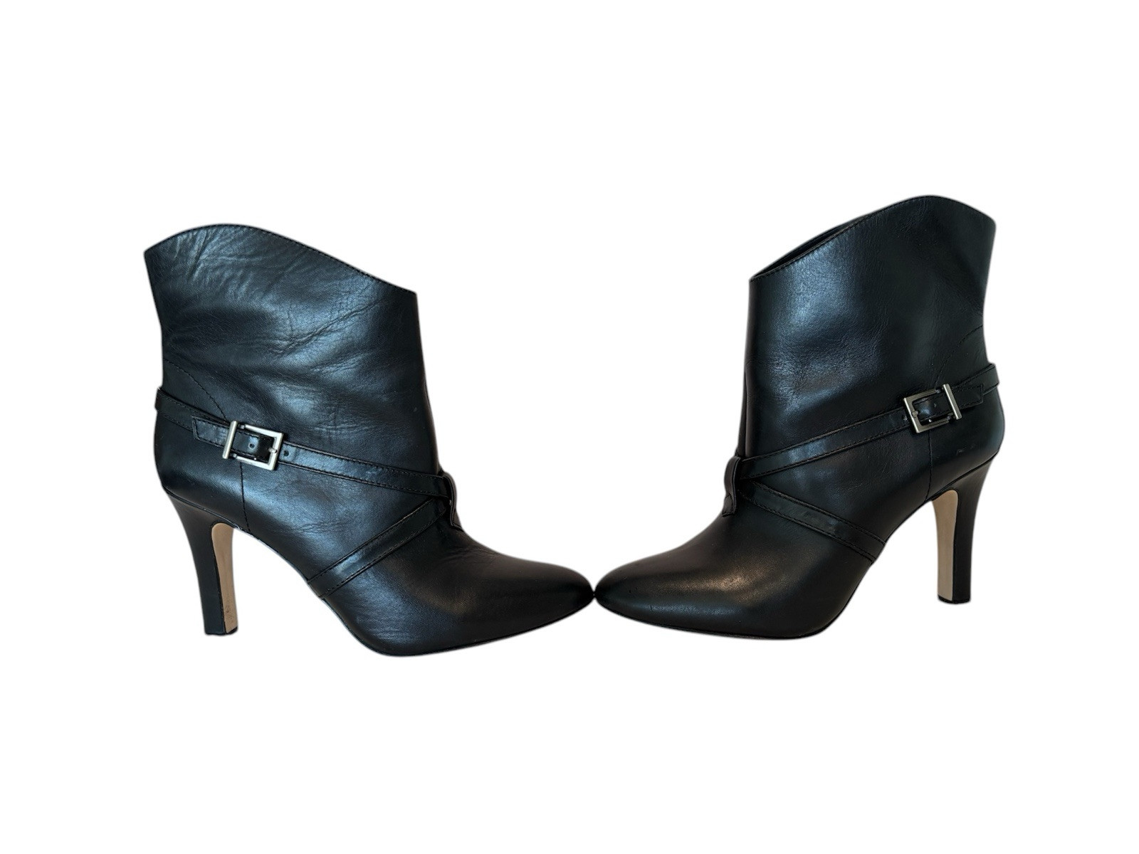 #58 BCBGeneration Elegant Black Leather Ankle Boo… - image 1