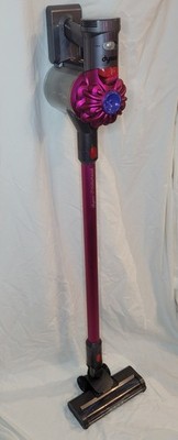 Dyson V7 Motorhead Cordless Vacuum - Fuschia Tested Working Charger Wall Mount