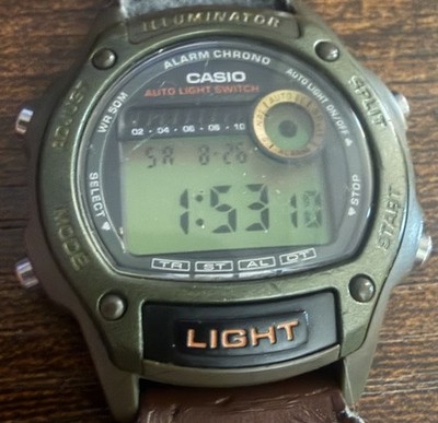 Vintage Casio W-94H Digital Watch Illuminator Alarm Chronograph WR50M Working