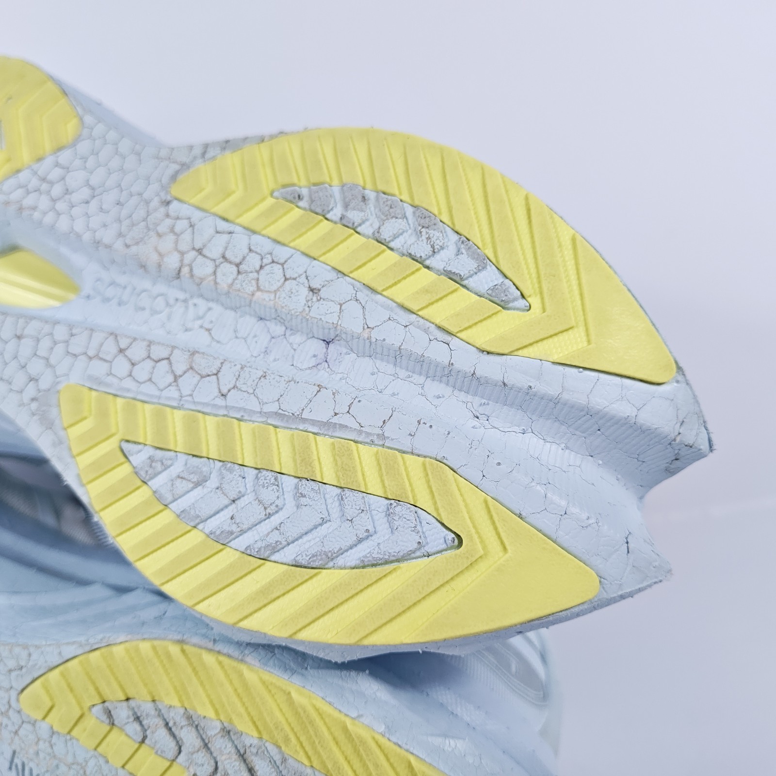 Saucony Endorphin Speed 4 Womens 10.5 Lightweight Road Running Shoes Blue thumbnail 19