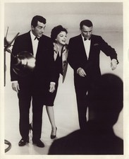 GARLAND, MARTIN, SINATRA | THE JUDY GARLAND SHOW SPECIAL (1962) TV photo archive GARLAND, MARTIN, SINATRA | THE JUDY GARLAND SHOW SPECIAL (1962) TV photo archive